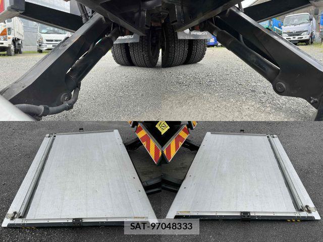 Mitsubishi CANTER 2019-05 7615382-15