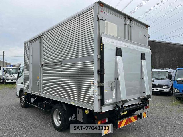Mitsubishi CANTER 2019-05 7615382-3