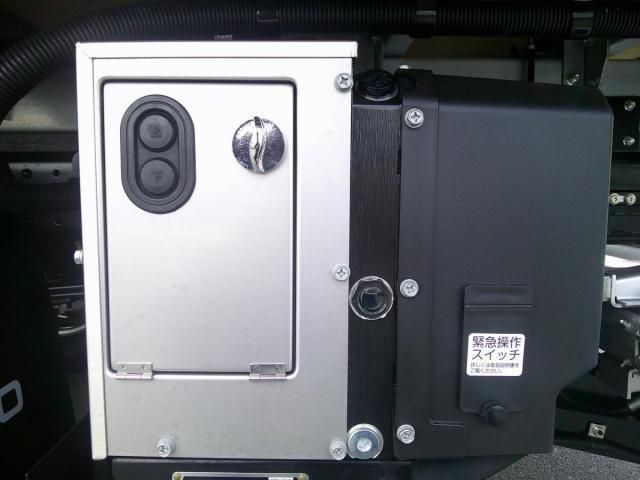 Mitsubishi CANTER 2026-02 7606789-12