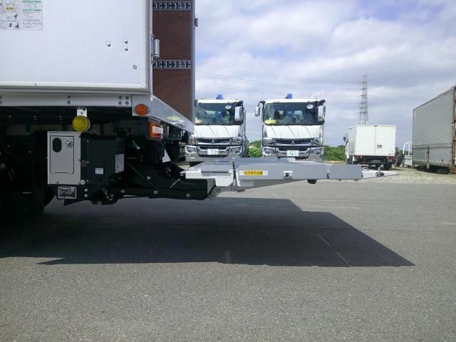 Mitsubishi CANTER 2026-02 7606789-13