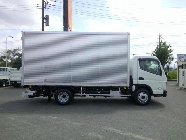 Mitsubishi CANTER 2026-02 7606789-3