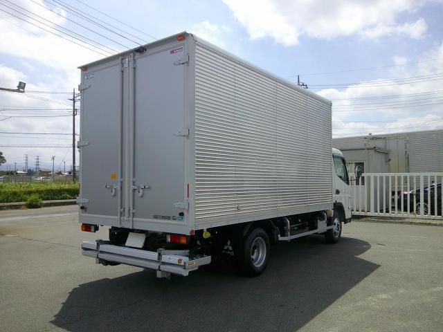 Mitsubishi CANTER 2026-02 7606789-4