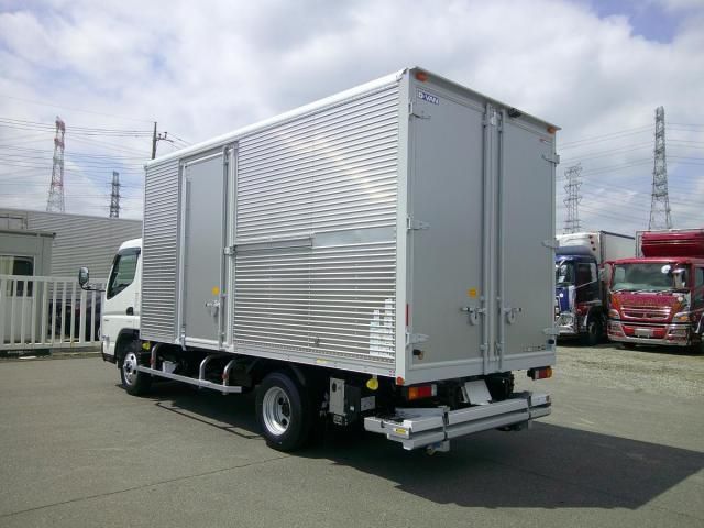 Mitsubishi CANTER 2026-02 7606789-6