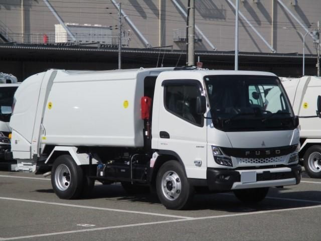 Mitsubishi CANTER 2026-03 7606786-0