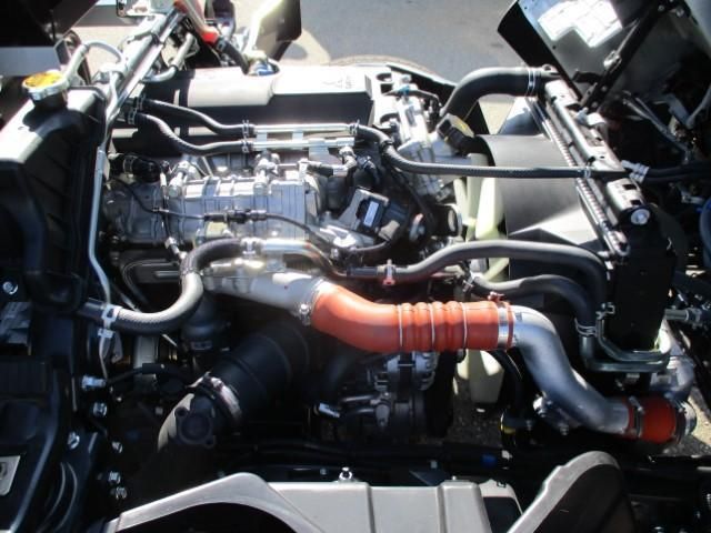 Mitsubishi CANTER 2026-03 7606786-22