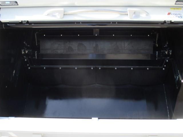 Mitsubishi CANTER 2026-03 7606786-7
