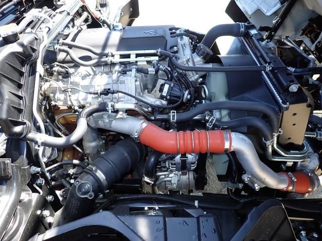 Mitsubishi CANTER 2026-02 7606788-25