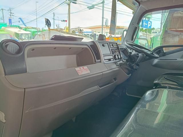 Mitsubishi CANTER 2019-10 7709938-25