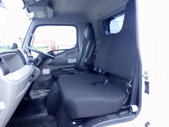 Mitsubishi CANTER 2022-10 7709924-13