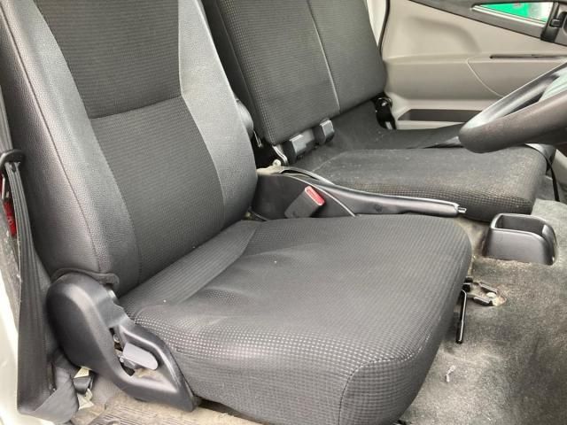 Mitsubishi CANTER 2020-03 7709964-15