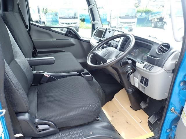 Mitsubishi CANTER 2016-08 7709968-9