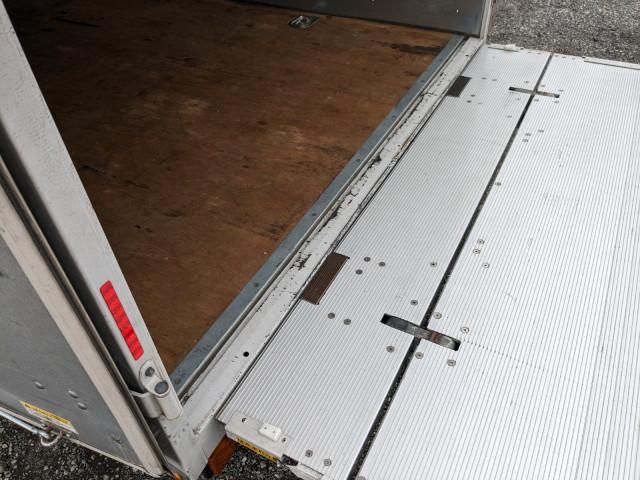 Mitsubishi CANTER 2023-05 7709929-12