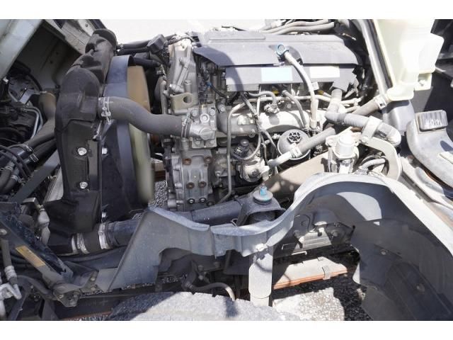 Mitsubishi CANTER 2018-01 7709958-13