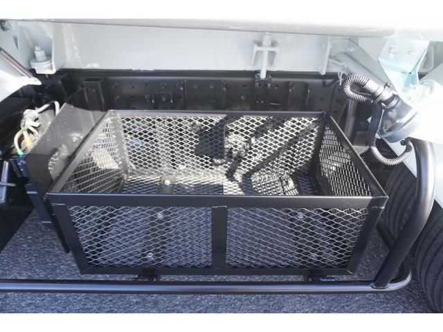 Mitsubishi CANTER 2024-11 7709914-11
