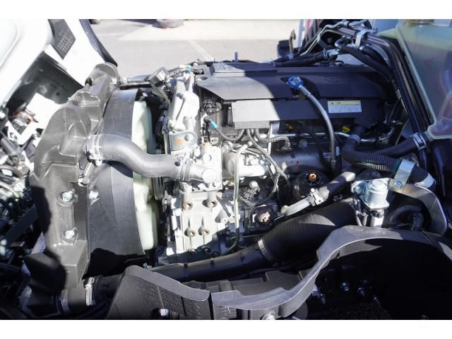 Mitsubishi CANTER 2024-11 7709914-12