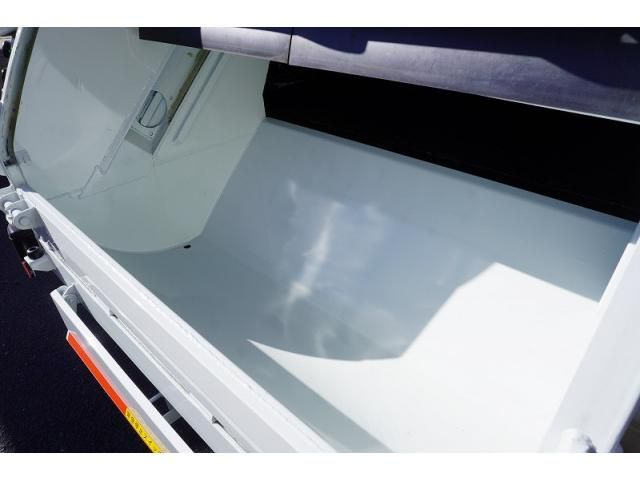 Mitsubishi CANTER 2024-11 7709914-22