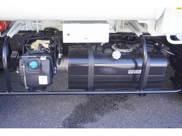 Mitsubishi CANTER 2024-11 7709914-23