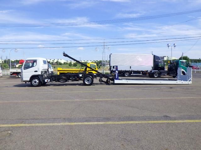Mitsubishi CANTER 2020-10 7709927-4
