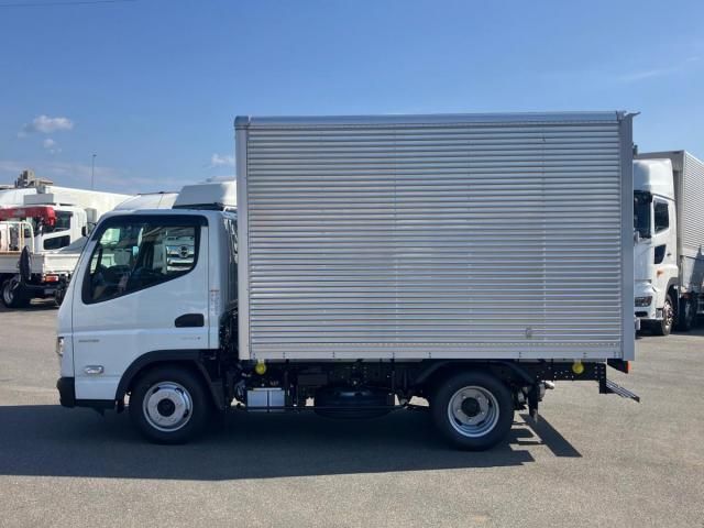 Mitsubishi CANTER 2026-03 7709928-4