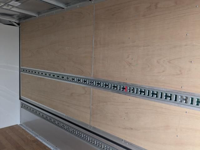 Mitsubishi CANTER 2025-11 7709918-19