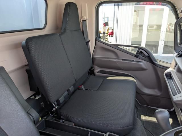Mitsubishi CANTER 2025-11 7709918-26