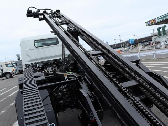 Mitsubishi CANTER 2026-03 7709922-14