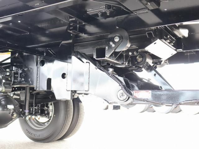 Mitsubishi CANTER 2026-03 7709922-23