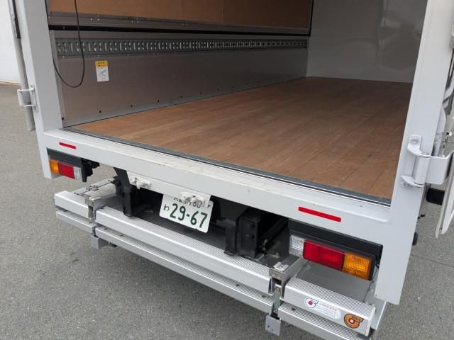 Mitsubishi CANTER 2025-11 7709919-11
