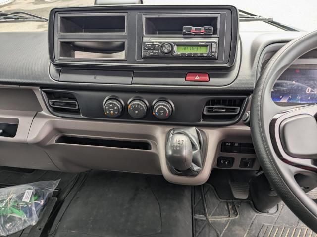Mitsubishi CANTER 2025-11 7709919-26
