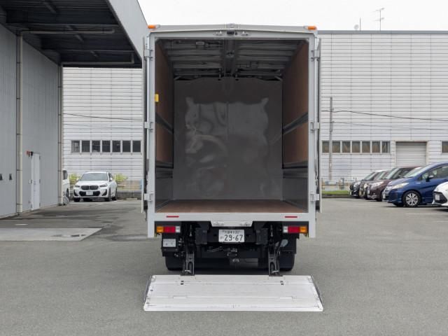 Mitsubishi CANTER 2025-11 7709919-8