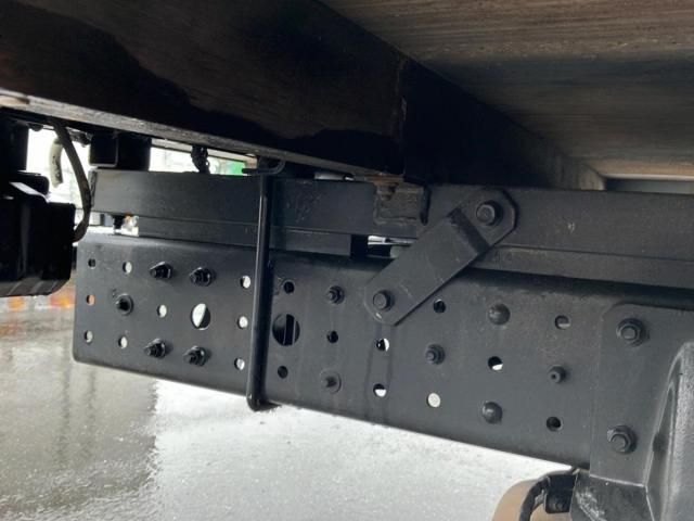 Mitsubishi CANTER 2016-07 7709970-12