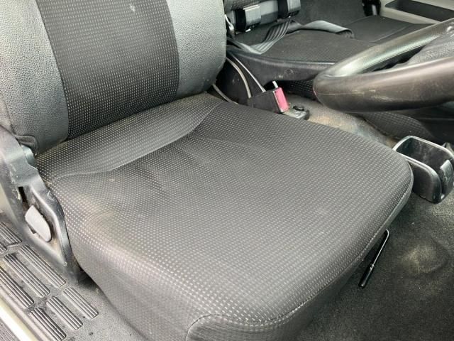 Mitsubishi CANTER 2016-07 7709970-16