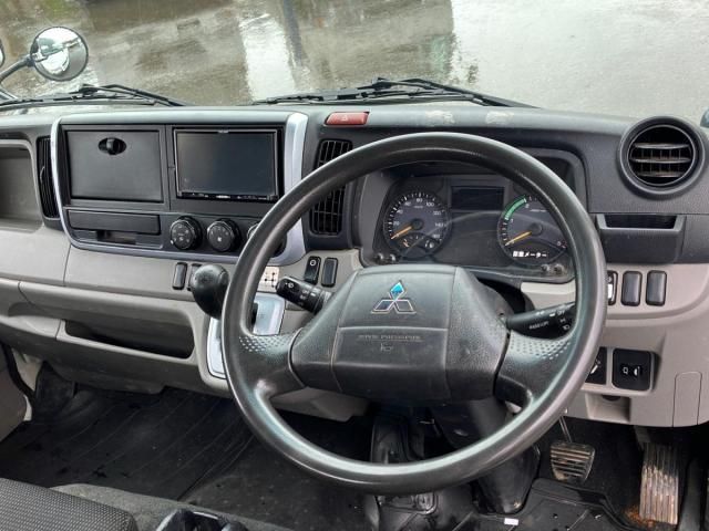 Mitsubishi CANTER 2016-07 7709970-18