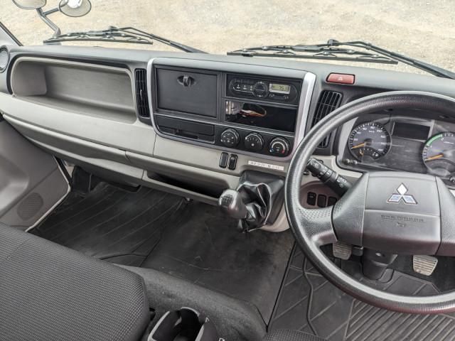 Mitsubishi CANTER 2017-09 7709961-23