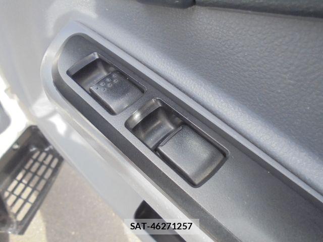 Mitsubishi CANTER 2015-11 7721716-9