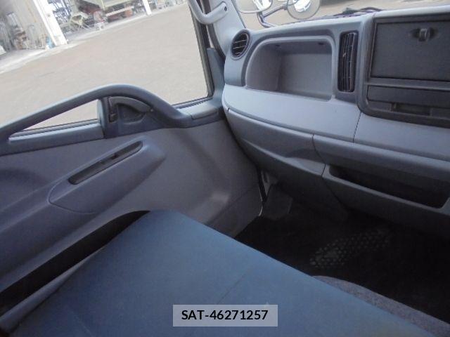 Mitsubishi CANTER 2015-11 7721716-14