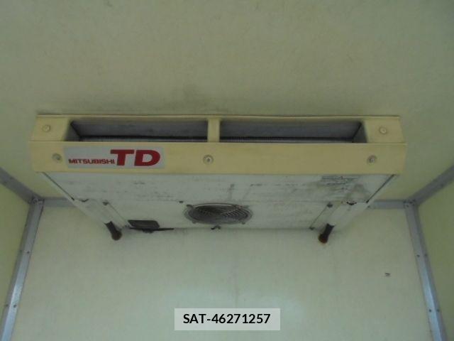Mitsubishi CANTER 2015-11 7721716-29