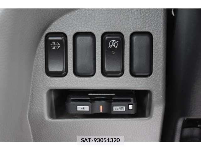 Mitsubishi CANTER 2021-04 7721715-18