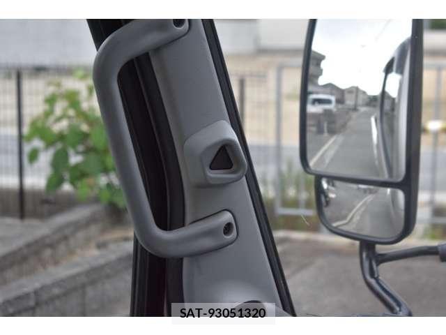 Mitsubishi CANTER 2021-04 7721715-26