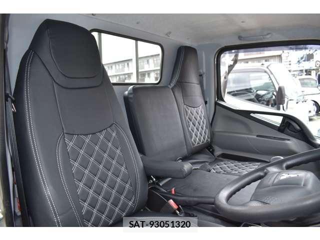 Mitsubishi CANTER 2021-04 7721715-3