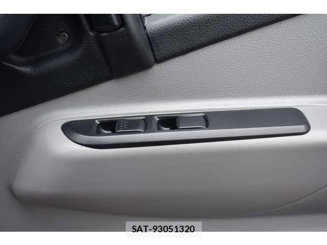 Mitsubishi CANTER 2021-04 7721715-8