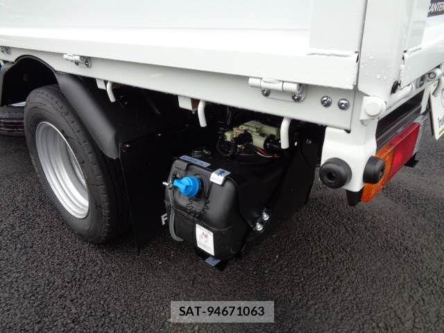 Mitsubishi CANTER 2026-06 7721713-18