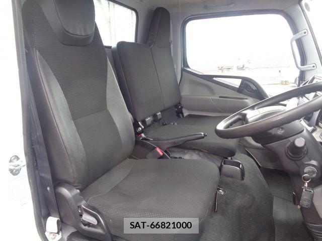 Mitsubishi CANTER 2018-12 7721714-10