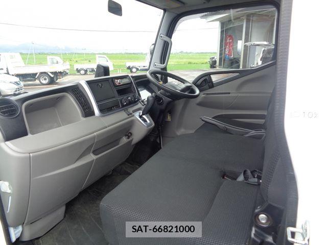 Mitsubishi CANTER 2018-12 7721714-11