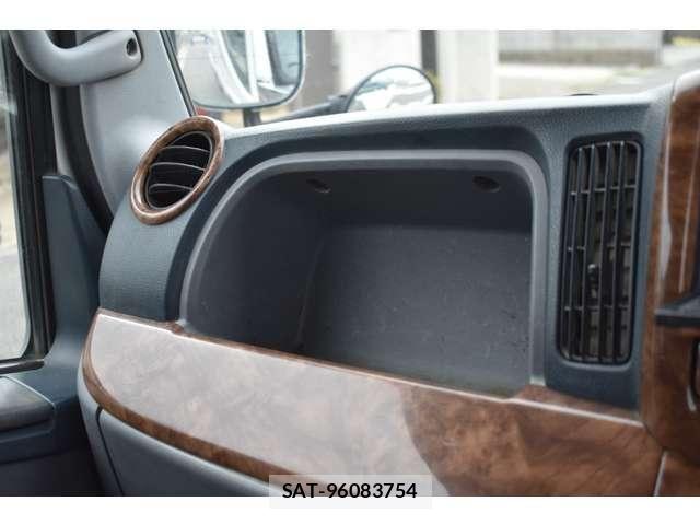 Mitsubishi CANTER 2012-05 7721717-19