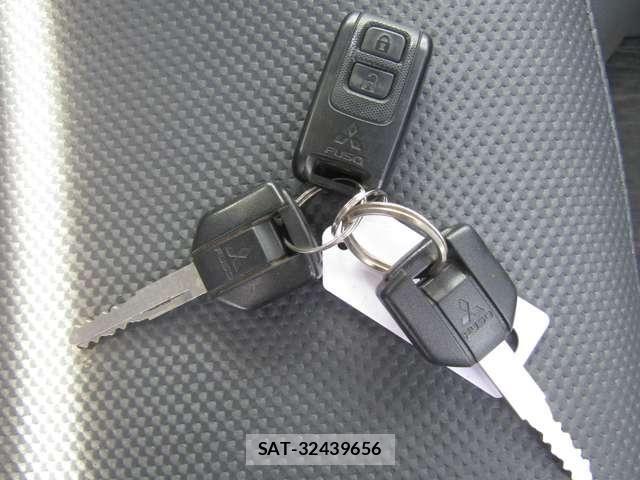Mitsubishi CANTER 2020-10 7721709-29