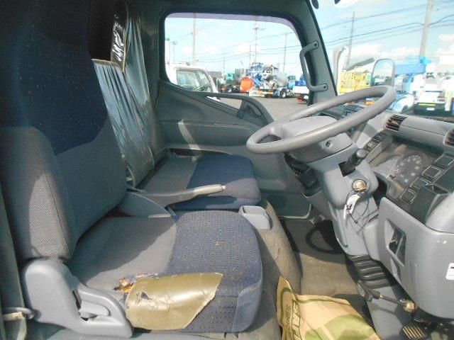 Mitsubishi CANTER 2006-12 7737854-10