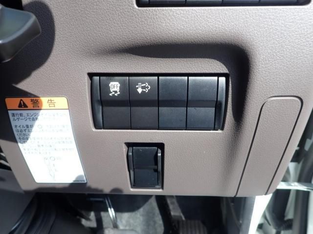 Mitsubishi CANTER 2026-03 7737850-23