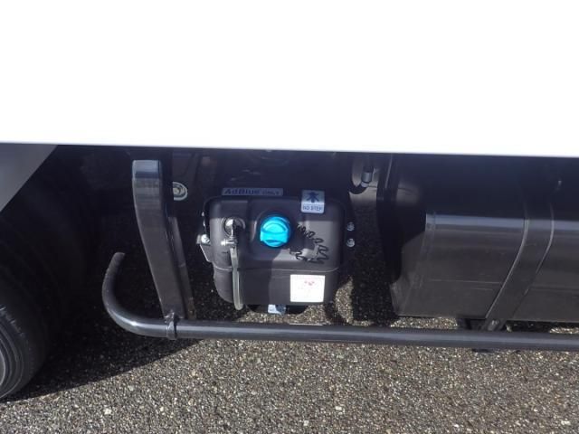Mitsubishi CANTER 2026-03 7737850-6