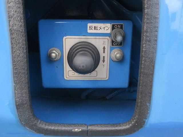 Mitsubishi CANTER 2015-08 7737852-11
